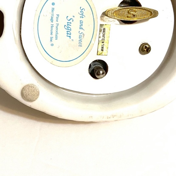 Pretty Cat Music Box - Picture 2 of 4